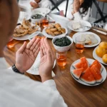 7 Tips Menjaga Kesehatan Tangan Saat Puasa atau Diet Ketat