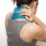 5 Langkah Mengatasi Leher Pegal Tanpa Obat