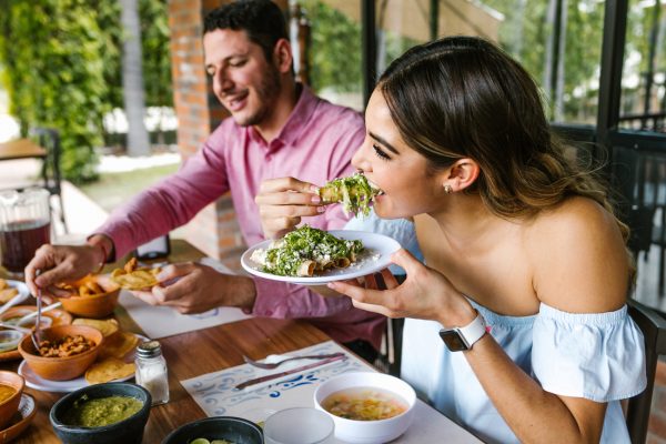 10 Kebiasaan Makan yang Membantu Menjaga Nutrisi Seimbang 10 Kebiasaan Makan yang Membantu Menjaga Nutrisi Seimbang