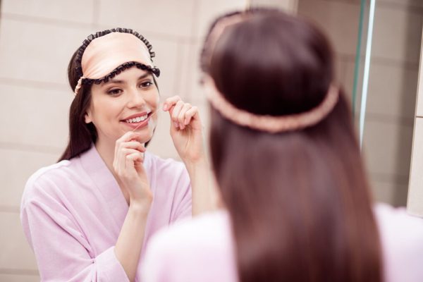 7 Tips Gigi Sehat yang Wajib Dilakukan Sebelum Tidur